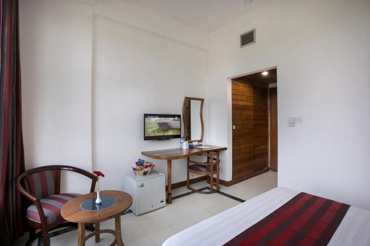 Seagull Hotel Ltd Cox's Bazar Esterno foto